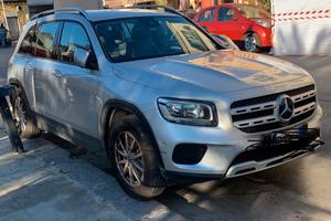 mercedes GLB