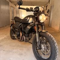 Scrambler 800 Night Shift (2021 - 22)