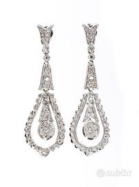 Orecchini in oro bianco con diamanti