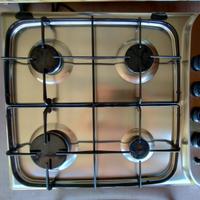 Piano cottura 4 fuochi inox