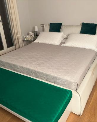 Letto matrimoniale Baxter pelle bianca