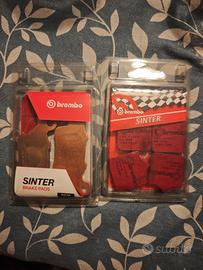 Kit completo pastiglie freni KTM 690 SMCR NUOVO