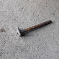 Perno ruota posteriore ktm anni 84/90