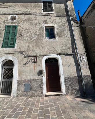 Palazzo - Edificio Piazza San Giacomo