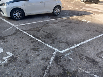 Posto auto e box via benedetto dei