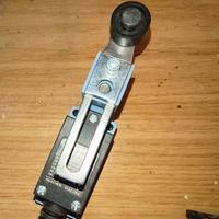 Finecorsa a rotella Heschen HS-8108 - Nuovo