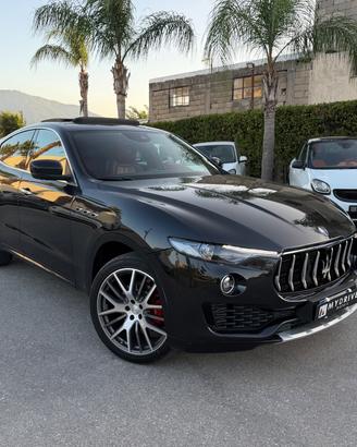 Maserati Levante V6 Diesel 275 CV AWD