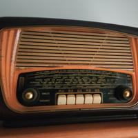 Rara radio Francese d'epoca.