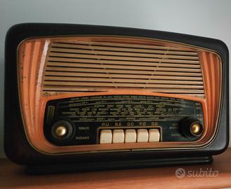 Rara radio Francese d'epoca.