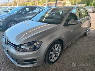 Volkswagen Golf 1.4 TSI 140 CV 5p. Highline BlueMo