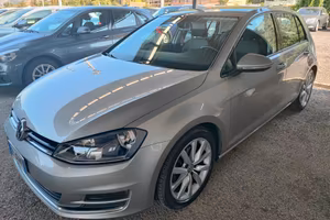 Volkswagen Golf 1.4 TSI 140 CV 5p. Highline BlueMo