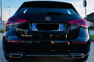 Mercedes   A 180 d Sport (2000 cc)