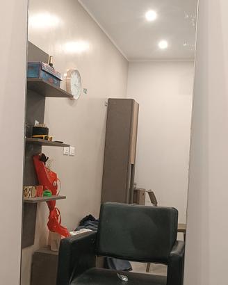 postazione Parrucchiere specchio poltrona 