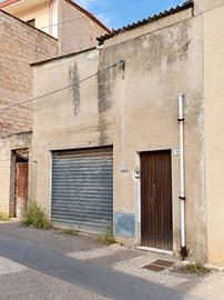 Guspini- Indipendente pronta a vivere co  cortile