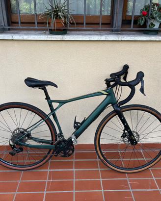Bici da gravel GT grade carbon