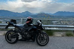 Honda cbr 600rr
