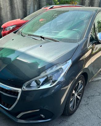 Peugeot 208 82CV 5 porte Allure
