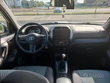 Toyota Rav4 3 porte anno 2004, 2000 diesel
