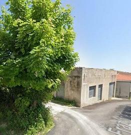 Box / Garage di 88 m² a Civitella Messer Raimondo