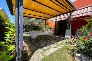 5 LOCALI A VIGONZA