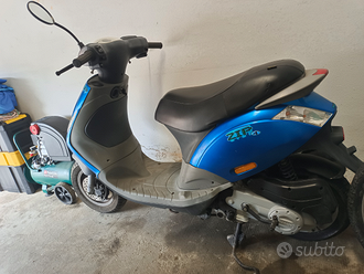 50 4t Zip Tempi Piaggio Zip 50 Scooter 50 Tempi Vespa Gruppo