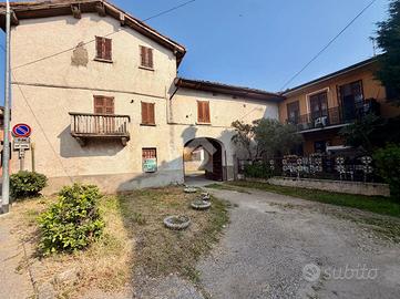 CASA SEMINDIPENDENTE A CARAVAGGIO