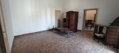 Modica centro, via carlo papa