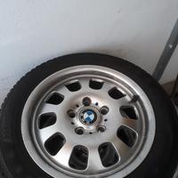 Gomme invernali 205 55 R16 + cerchi in lega BMW