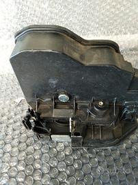 SERRATURA PORTIERA POSTERIORE SX 51227318417 BMW X