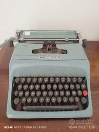 Macchina da scrivere Olivetti Studio 44 vintage an