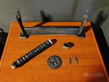 Accessori per katana da esposizione