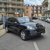 PORSCHE Cayenne 3.0 Diesel Platinum Edition