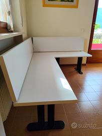 Panca da cucina in buono stato
