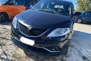 Lancia ypsilon 1.2 GPL