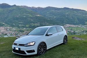 Volkswagen Golf 2.0 TDI 150cv 3p R Line Sport Ed