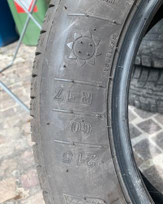Gomme 215/60/R17 96H estive Kleber