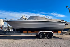 ACQUAVIVA WINNER 18 – MERCRUISER – € 11.900
