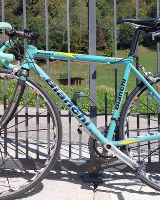 BICI DA STRADA BIANCHI E RULLO ELITE 