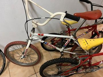 Atala BMX in blocco