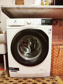 Lavatrice Electrolux Perfectcare 600 1-8 kg