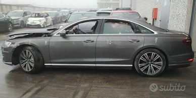Per ricambi AUDI A8 anno 2018 ibrido kw 210