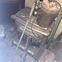 Stufa a legna in ghisa