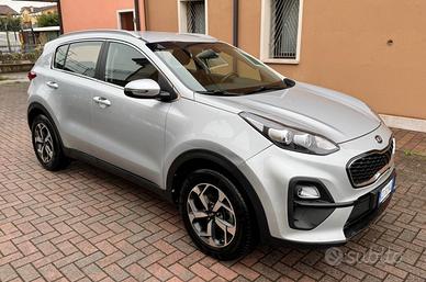 Kia Sportage 1.6 CRDI Mild Hybrid Perfetta