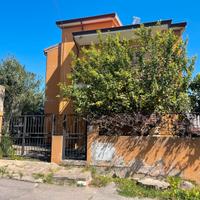 Guspini - Villetta libera su quattro lati