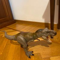 Giocattolo in plastica con aricolazioni mobili