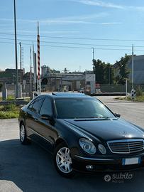 Mercedes-Benz E 220 cdi Elegance