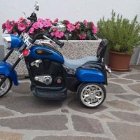 Moto elettrica per bambini fino 3 anni