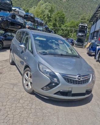 Ricambi Opel Zafira C 1.6 benzina del 2012 A16XNT
