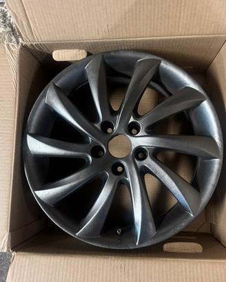 cerchi 17 a turbina alfa romeo giulietta