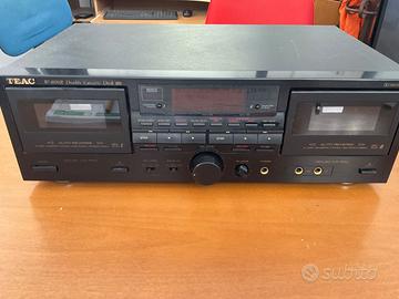 Doppio lettore audiocassette